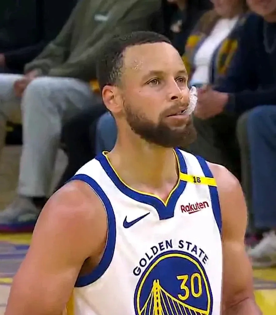 开云-清晨金州勇士调整名单以备NBA总决赛,状态回暖环节打磨,更衣室稳定,心理建设被强调的简单介绍