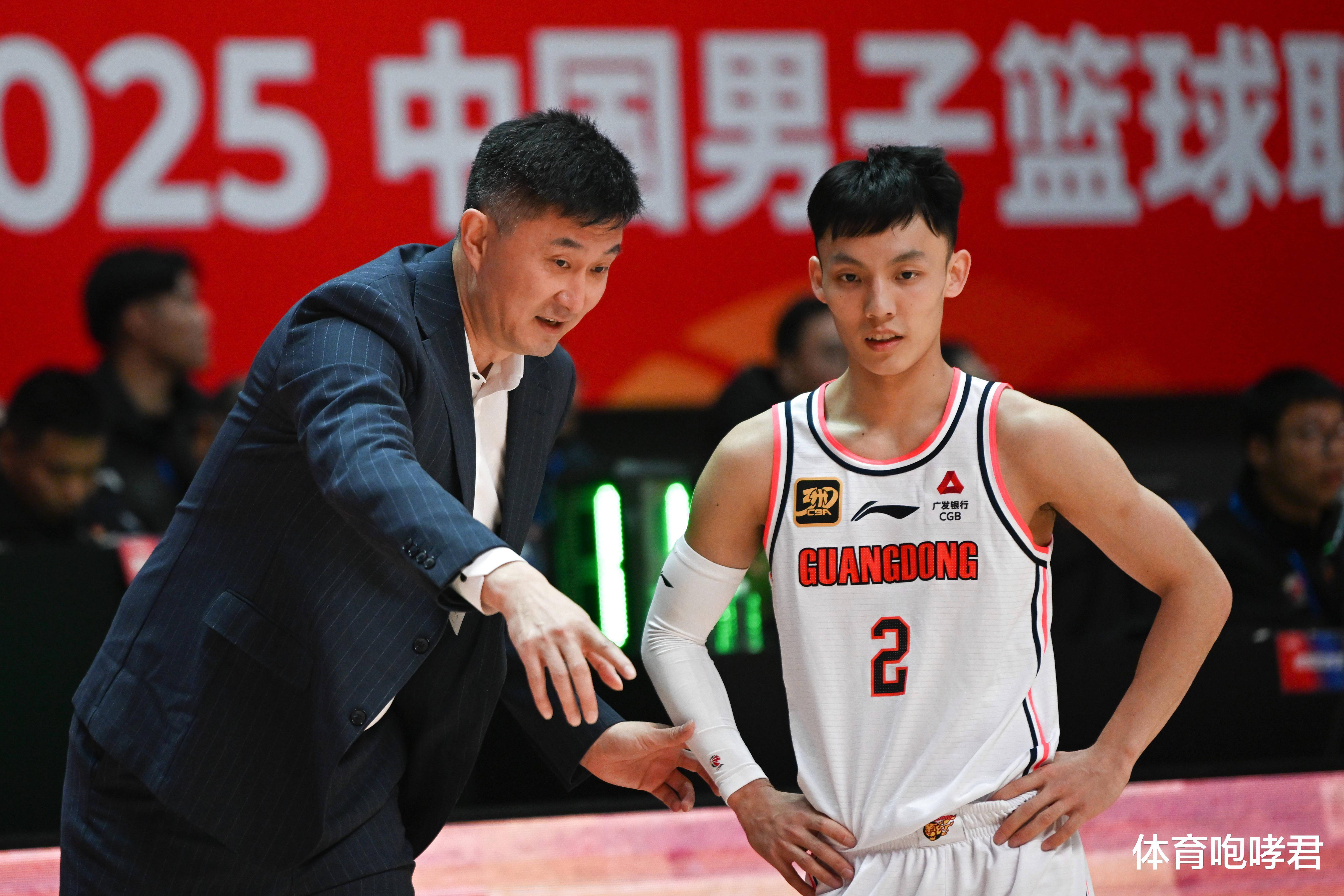 kaiyunapp-深圳男篮发布备战花絮；清晨遗憾出局；意甲任务艰巨；年轻球员得到机会的简单介绍