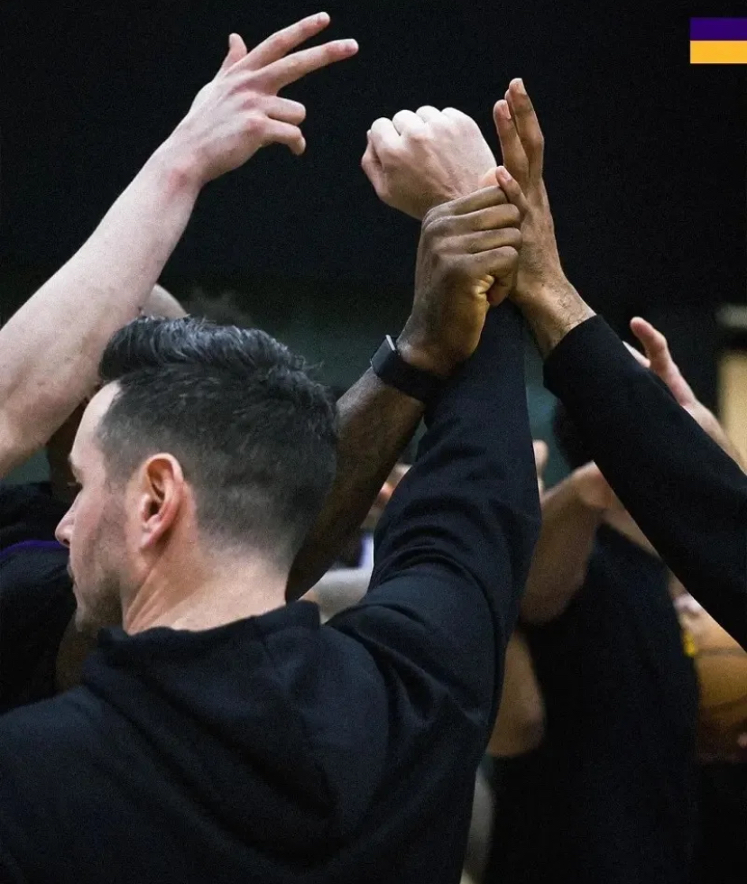 kaiyun-关于集结日NBA总决赛焦点战；洛杉矶湖人战术微调；管理层满意；轮换策略成焦点的信息